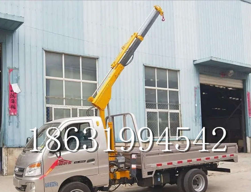 琼结县车载吊机小型小型履带吊车载车载吊机小型多少钱小型随车吊